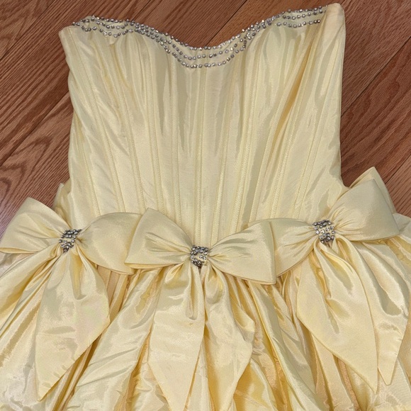 Sherri Hill Yellow Strapless Mini Dress with Bows and Rhinestones - Picture 7 of 11
